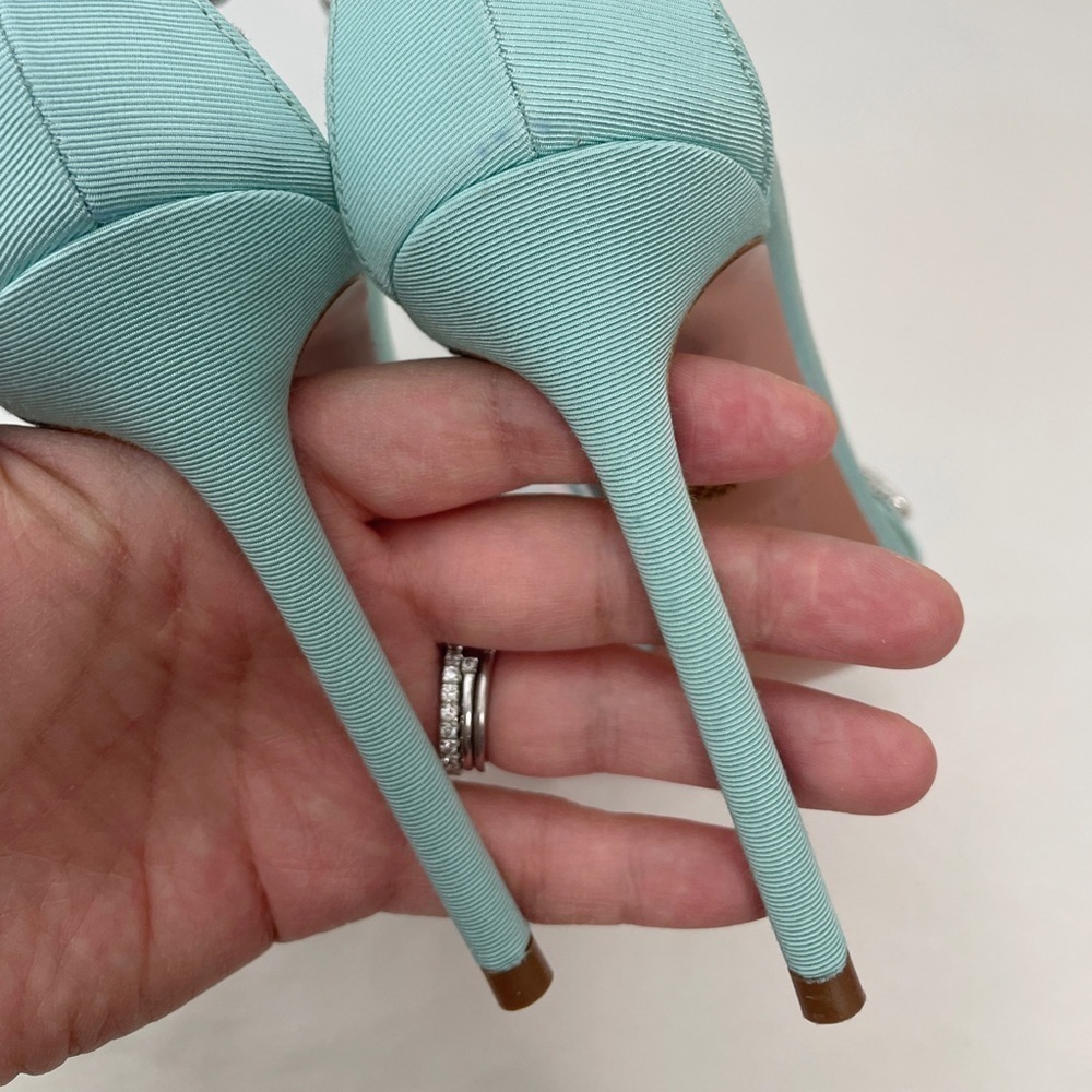 Worn once Aquazzura Love Link Crystal Embellished Heels - Picture 9 of 10
